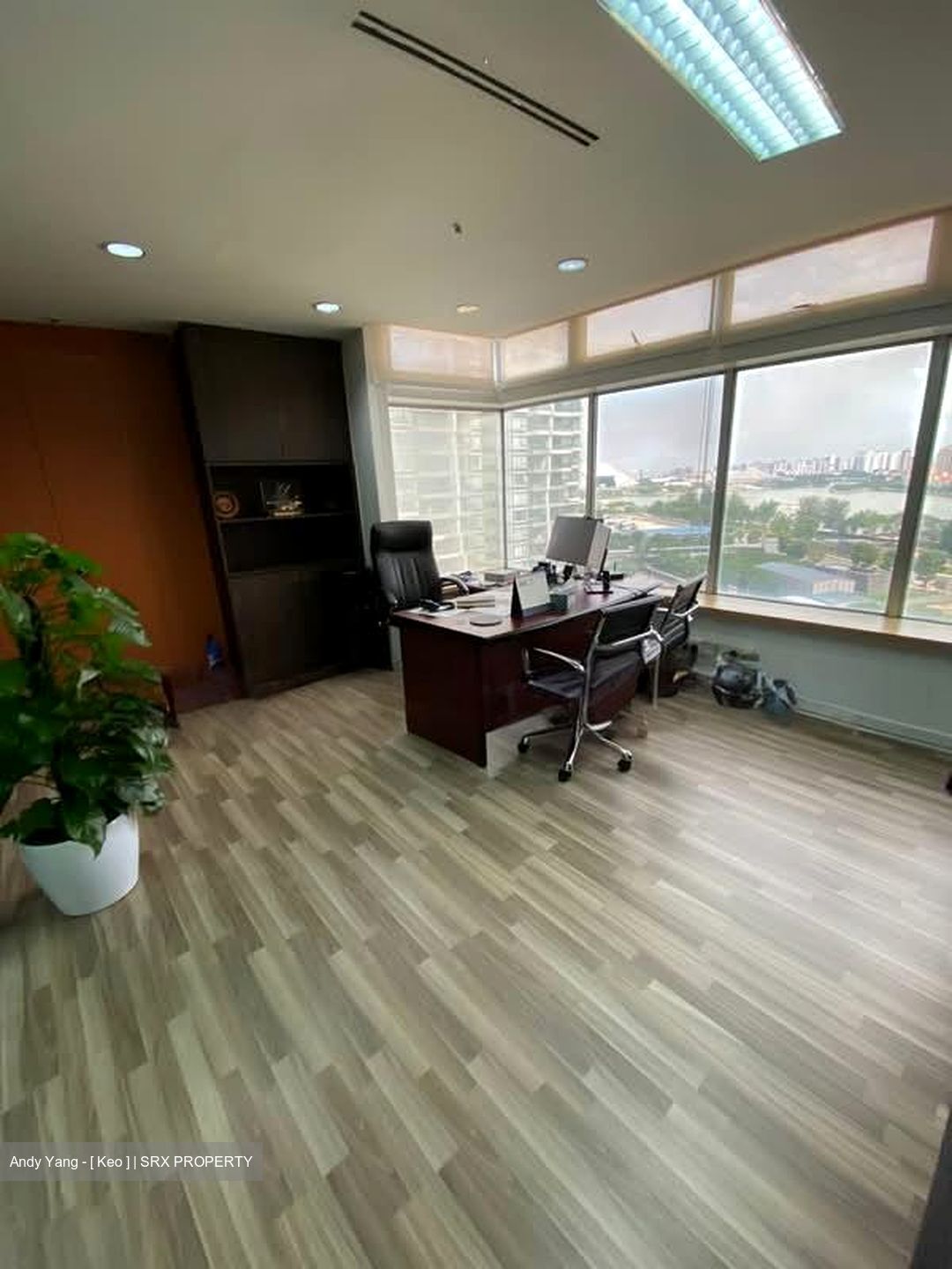 The Plaza (D7), Office #554072531